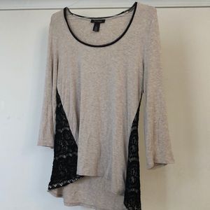 *MUST GO NOW* White House Black Market Top